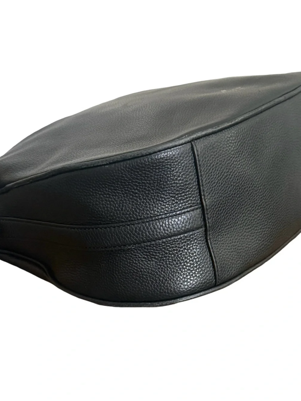 Kate Spade New York Black Pebbled Leather Shoulder Hobo with Chain Accents! EUC!
